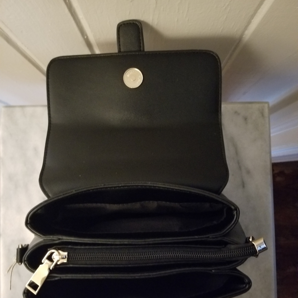 Handbag - Picture 3 of 4